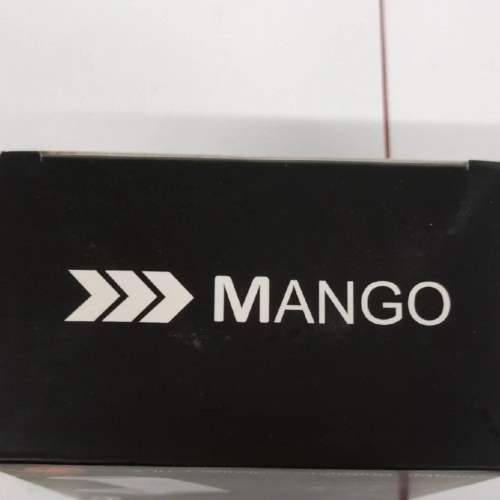 Mango T3 Dual Wireless Charging Station - Black